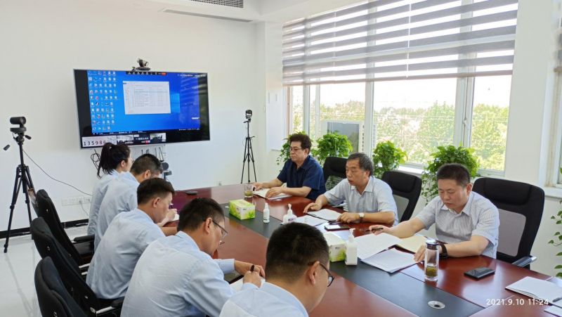 
				   
					黃河同力、騰躍同力黨委召開(kāi)9月份支部書記例會(huì)  布置開(kāi)展“大干四個(gè)月 沖刺年目標(biāo)”主題黨日活動(dòng)
				 